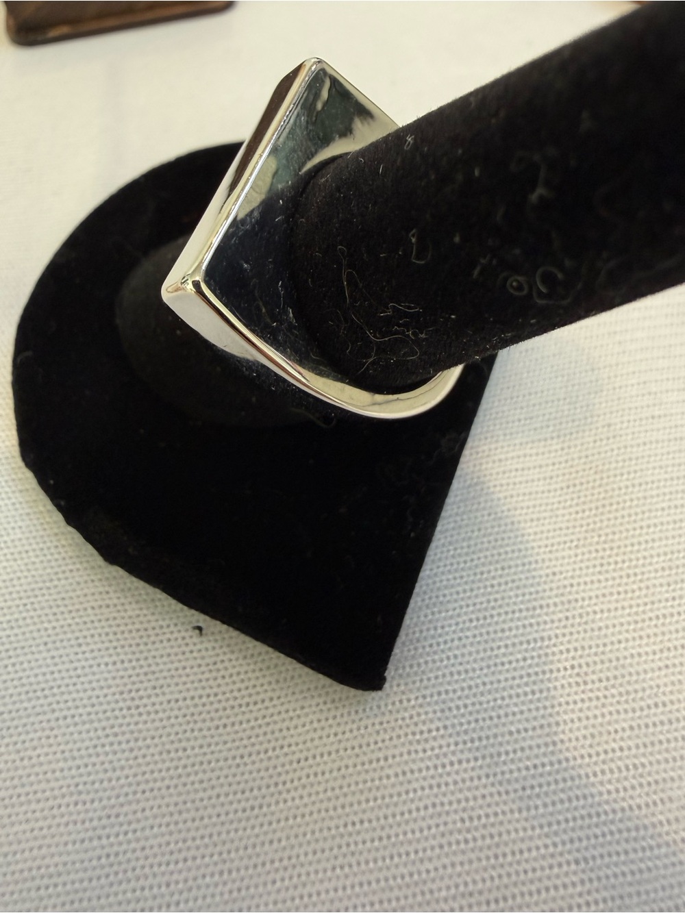 Sleek size 9 Rectangular unisex Silver Ring